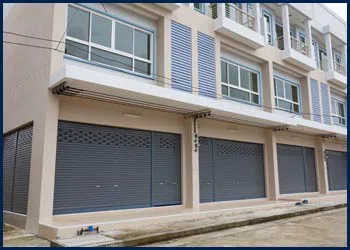 Garage Door Shop Repairs Palos Heights, IL 708-248-8969 - cont-custom-t-16-09m